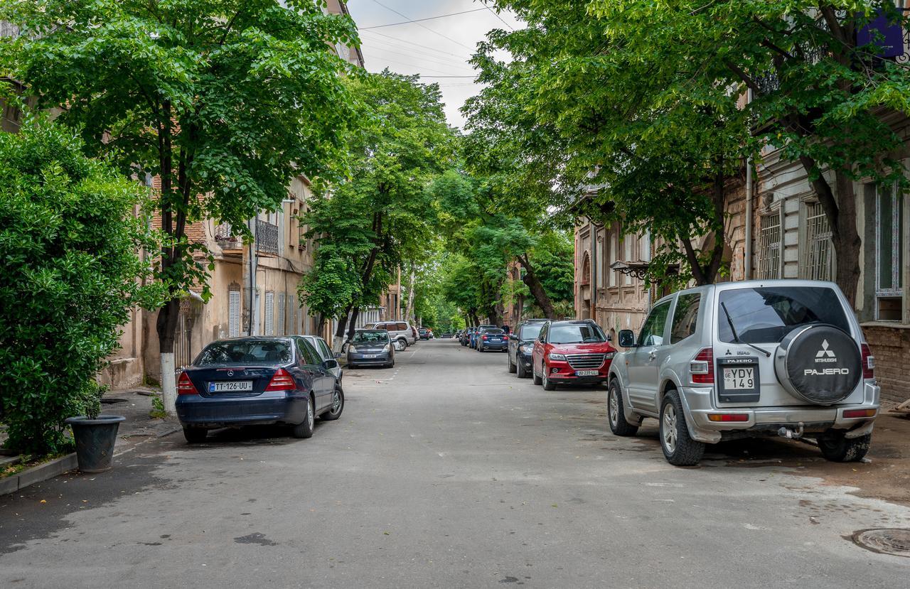 Golden Smart'S Apartment Tbilisi Luaran gambar